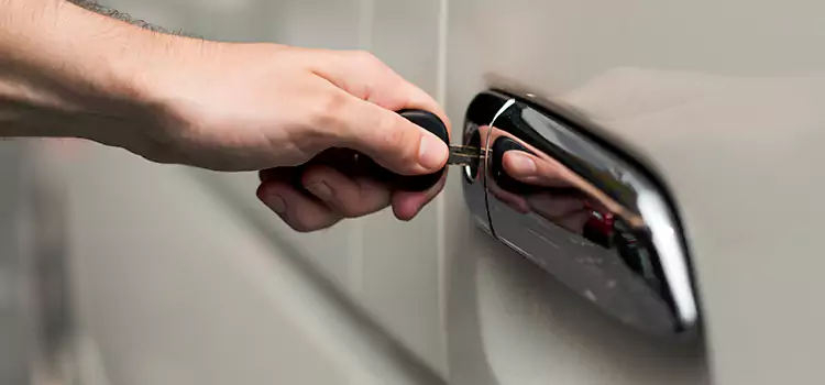 Why Choose Our Auto Locksmith Team in Crystal, MN?