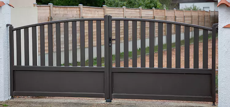 Advanced Gate Solutions in Crystal, MN